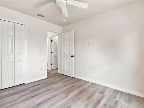 Bedroom - 7209 Apache Trl, Spring Hill, FL 34606 photo 5 of 9