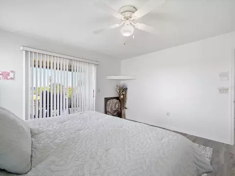 Bedroom - 3417 Fernleaf Dr, Hernando Beach, FL 34607 photo 2 of 7