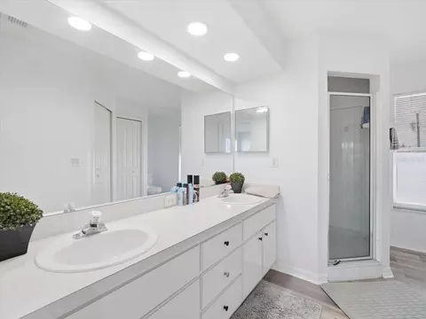 Bath - 3417 Fernleaf Dr, Hernando Beach, FL 34607 photo 1 of 2