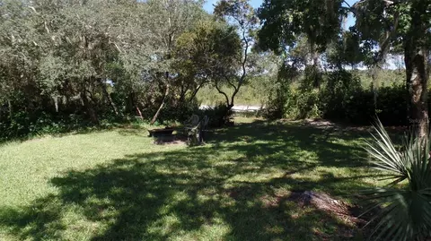 Exterior - 8057 Delaware Dr, Weeki Wachee, FL 34607 photo 8 of 14