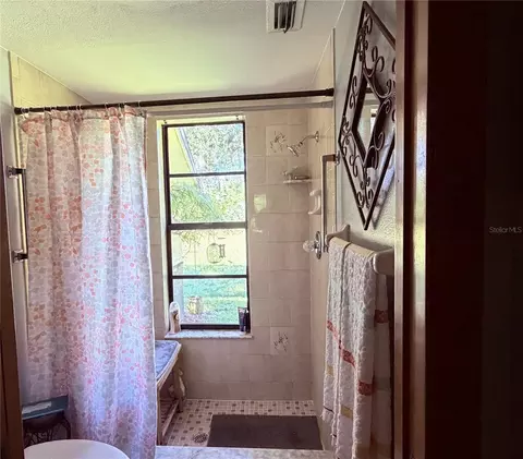 Bath - 8057 Delaware Dr, Weeki Wachee, FL 34607 photo 2 of 2