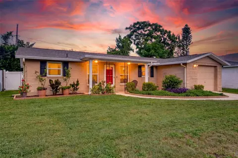 10831 Maplewood Ave, Port Richey, FL 34668