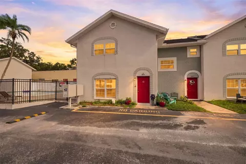 5709 Townhouse Dr, New Port Richey, FL 34652