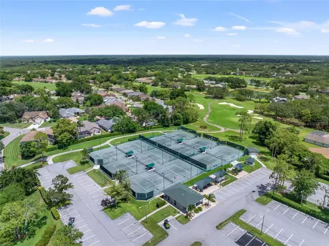 View/Area - 6090 Elcona Ct, Spring Hill, FL 34606 photo 5 of 13