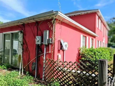 Exterior - 1208 S Taylor Rd, Seffner, FL 33584 photo 7 of 13