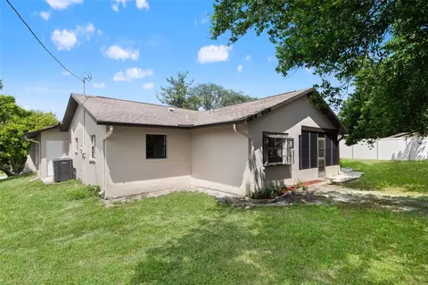 Exterior - 5138 Mentmore Ave, Spring Hill, FL 34606 photo 6 of 9