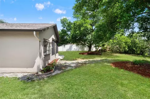 Exterior - 5138 Mentmore Ave, Spring Hill, FL 34606 photo 7 of 9