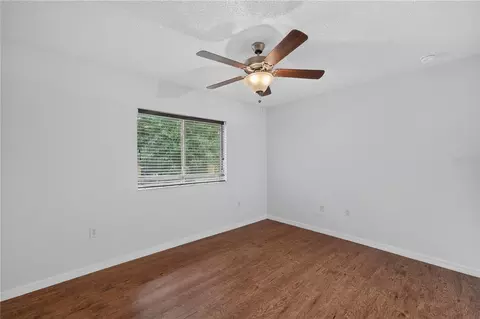 Bedroom - 6476 Larry Ave, Webster, FL 33597 photo 4 of 6