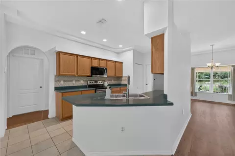 Kitchen - 6476 Larry Ave, Webster, FL 33597 photo 3 of 6