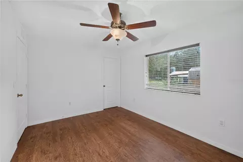 Bedroom - 6476 Larry Ave, Webster, FL 33597 photo 5 of 6
