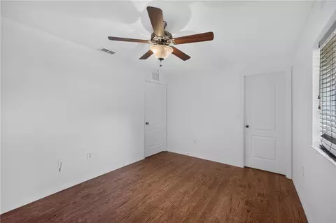 Bedroom - 6476 Larry Ave, Webster, FL 33597 photo 6 of 6