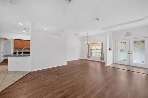 Living - 6476 Larry Ave, Webster, FL 33597 photo 3 of 11