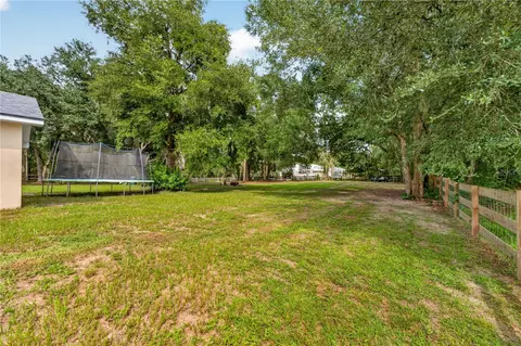 Exterior - 6476 Larry Ave, Webster, FL 33597 photo 13 of 14