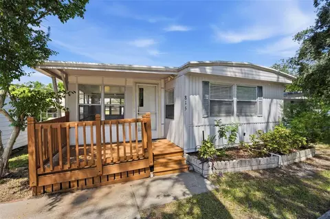815 Elkan Dr, Tarpon Springs, FL 34689