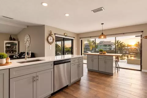 Kitchen - 4108 Daisy Dr, Hernando Beach, FL 34607 photo 3 of 8