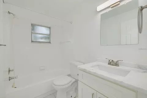 Bath - 14519 Birch St, Hudson, FL 34667 photo 2 of 2