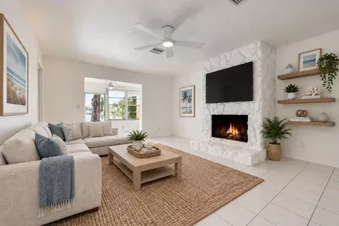 Living - 14519 Birch St, Hudson, FL 34667 photo 1 of 2