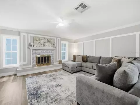 Living - 4087 Gulf Coast Dr, Hernando Beach, FL 34607 photo 3 of 5