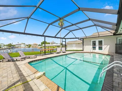 Exterior - 4087 Gulf Coast Dr, Hernando Beach, FL 34607 photo 9 of 17