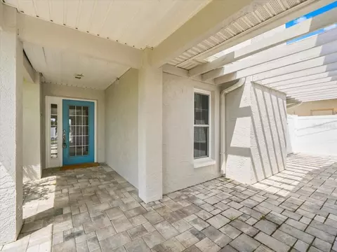 Exterior - 4087 Gulf Coast Dr, Hernando Beach, FL 34607 photo 4 of 17