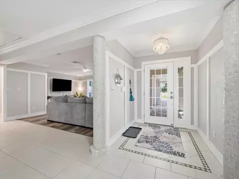 Entry Way - 4087 Gulf Coast Dr, Hernando Beach, FL 34607 photo 3 of 4