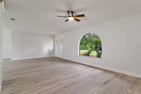 Living - 10380 Lafoy Rd, Spring Hill, FL 34608 photo 2 of 6