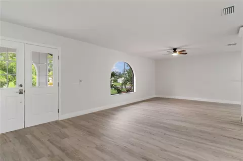 Living - 10380 Lafoy Rd, Spring Hill, FL 34608 photo 6 of 6