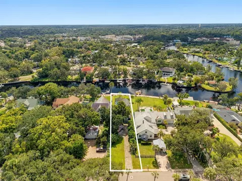 6674 River Rd, New Port Richey, FL 34652
