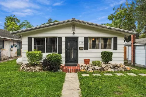 7051 Washington St, New Port Richey, FL 34652