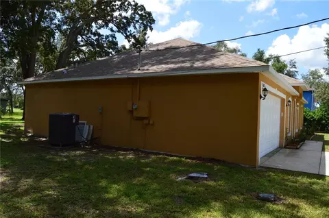 Exterior - 9010 Mccormick St, Spring Hill, FL 34608 photo 4 of 8
