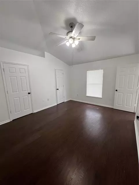Bedroom - 9010 Mccormick St, Spring Hill, FL 34608 photo 3 of 8