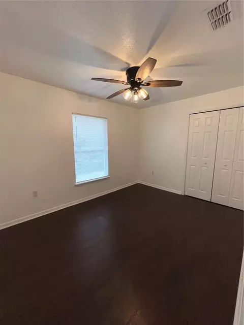 Bedroom - 9010 Mccormick St, Spring Hill, FL 34608 photo 5 of 8