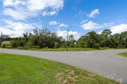 Staten, Spring Hill, FL 34609 photo 9