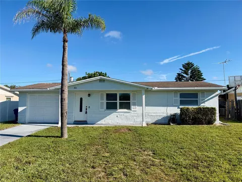 3811 Beechwood Dr, Holiday, FL 34691
