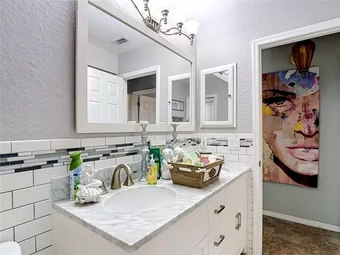 Bath - 4119 Castle Ave, Spring Hill, FL 34609 photo 7 of 7