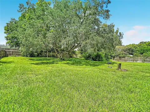 Exterior - 4119 Castle Ave, Spring Hill, FL 34609 photo 15 of 17