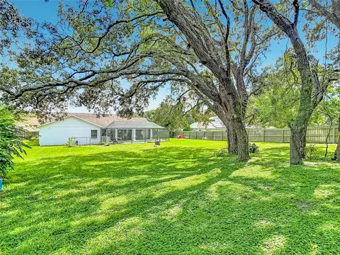 Exterior - 4119 Castle Ave, Spring Hill, FL 34609 photo 14 of 17
