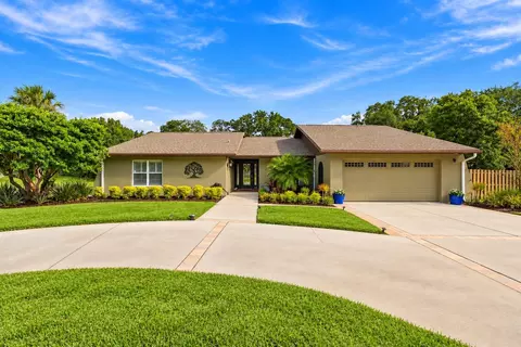 8985 Fairchild Ct, New Port Richey, FL 34654