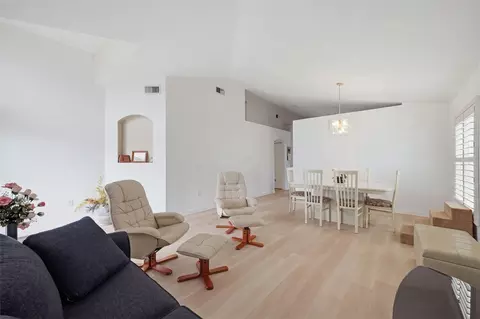 Living - 1201 Dustan Pl, Trinity, FL 34655 photo 2 of 6