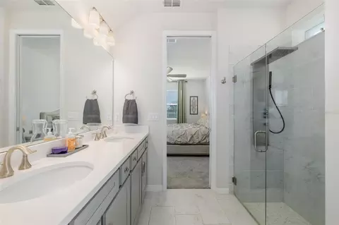 Bath - 9224 Rally Spring Loop, Wesley Chapel, FL 33545 photo 2 of 4