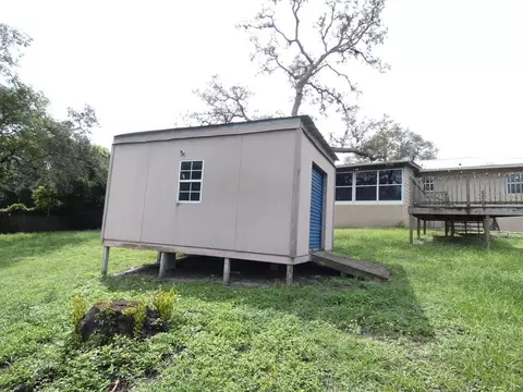 Exterior - 7211 Tarrytown Dr, Spring Hill, FL 34606 photo 4 of 10