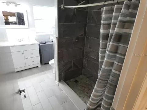 Bath - 7211 Tarrytown Dr, Spring Hill, FL 34606 photo 1 of 3
