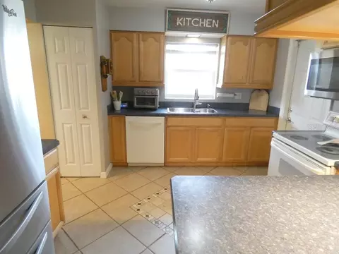 Kitchen - 7211 Tarrytown Dr, Spring Hill, FL 34606 photo 5 of 5