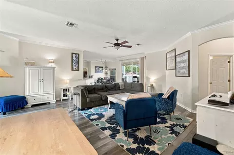Living - 11285 Timbercrest Rd, Spring Hill, FL 34608 photo 4 of 5