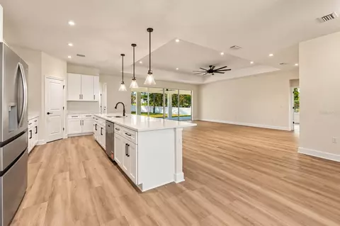 Kitchen - 12014 Sapphire Dr, Spring Hill, FL 34609 photo 6 of 6