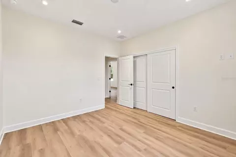 Bedroom - 12014 Sapphire Dr, Spring Hill, FL 34609 photo 3 of 7