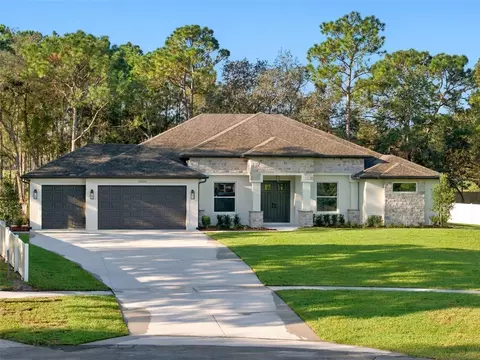Exterior - 12014 Sapphire Dr, Spring Hill, FL 34609 photo 11 of 11