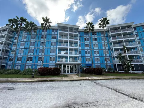 3315 58th Ave S #114, Saint Petersburg, FL 33712