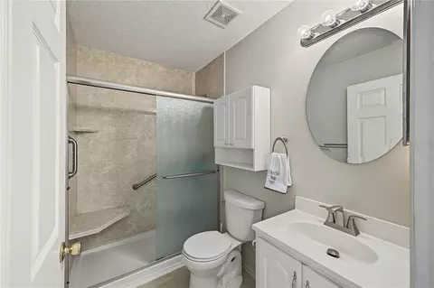 Bath - 5046 Cedarbrook Ln, Hernando Beach, FL 34607 photo 1 of 1