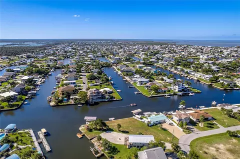 View/Area - 5046 Cedarbrook Ln, Hernando Beach, FL 34607 photo 10 of 22